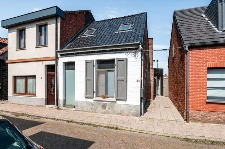 Instapklare woning in hartje Kapellen aan het park, Immo, Huizen en Appartementen te koop