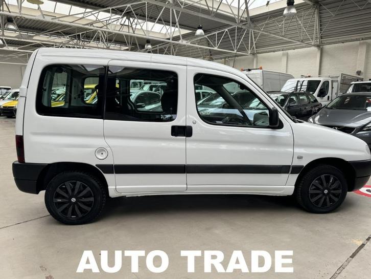 Peugeot Partner 1.4 Benzine | LEZ OK | Garantie | Trekhaak, Auto's, Bestelwagens en Lichte vracht, Bedrijf, Te koop, ABS, Airbags