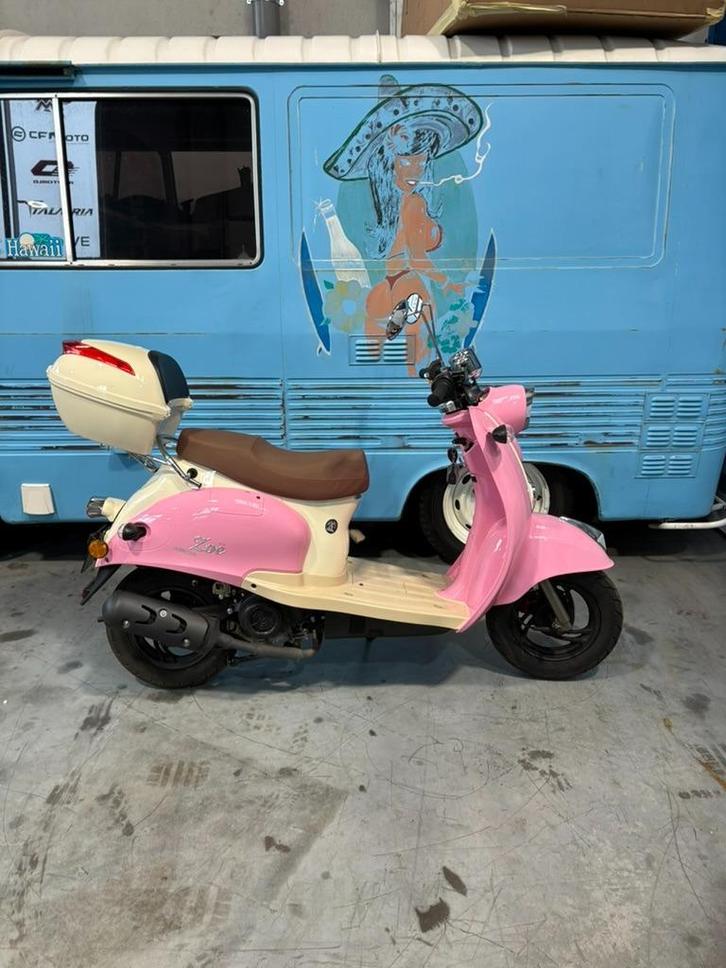 Venesi JJ50QT-3 *50cc*339km*als nieuw*klasse A*, Fietsen en Brommers, Brommers | Overige merken, Zo goed als nieuw, Klasse A (25 km/u)