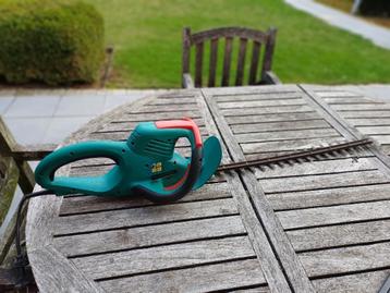 Heggenschaar Bosch (elektrisch)  600 W beschikbaar voor biedingen