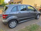 Mercedes B180 CDI/2010/1er Pr/Automatique/Clim/GPS/77000 km, Auto's, Mercedes-Benz, Automaat, 158 g/km, Zwart, Leder en Stof