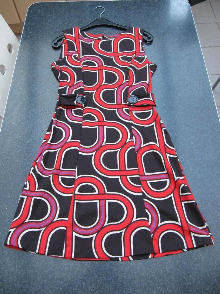 jurk overgooier nieuw Lola & Liza 38 rood, zwart, wit, Kleding | Dames, Jurken, Nieuw, Maat 38/40 (M), Rood, Ophalen of Verzenden