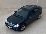 Maisto Mercedes-Benz C-Klasse Sportcoupé, Hobby en Vrije tijd, Ophalen of Verzenden, Zo goed als nieuw, Auto, Maisto