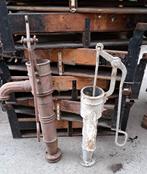 Pomp pompen grote zware gietijzeren waterpomp, Antiek en Kunst, Ophalen