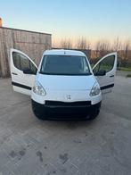 Peugeot partner 2014 euro 5 met 153000, Auto's, Euro 5, Trekhaak, Particulier, Te koop