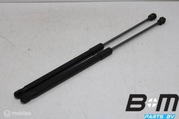 Set gasdrukveren achterklep VW Polo 6C 6R6827550C beschikbaar voor biedingen