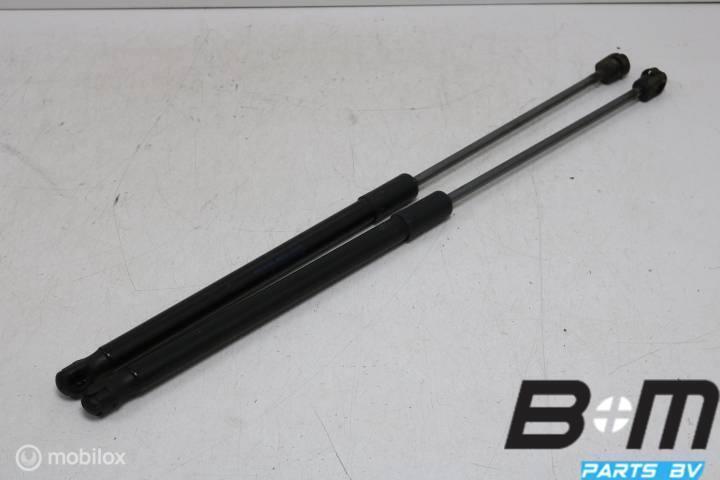 Set gasdrukveren achterklep VW Polo 6C 6R6827550C, Auto-onderdelen, Interieur en Bekleding, Gebruikt