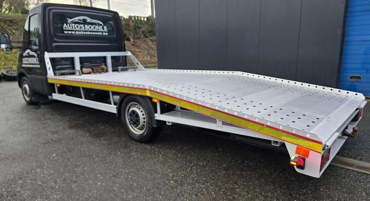 Iveco Daily / Takelwagen 3.0L 170pk / 3.5t sleep, Autos, Autos Autre, Entreprise, Achat, ABS, Air conditionné, Bluetooth, Ordinateur de bord