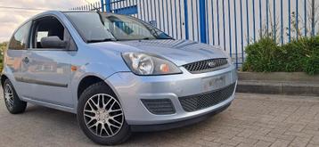 FORD FIESTA/1300cc BENZINE/120.000KM/AIRCO/GEKEURD/GARANTIE beschikbaar voor biedingen