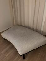 Poliform poef te koop €2000€, Huis en Inrichting, Slaapkamer | Slaapbanken, Ophalen, Nieuw