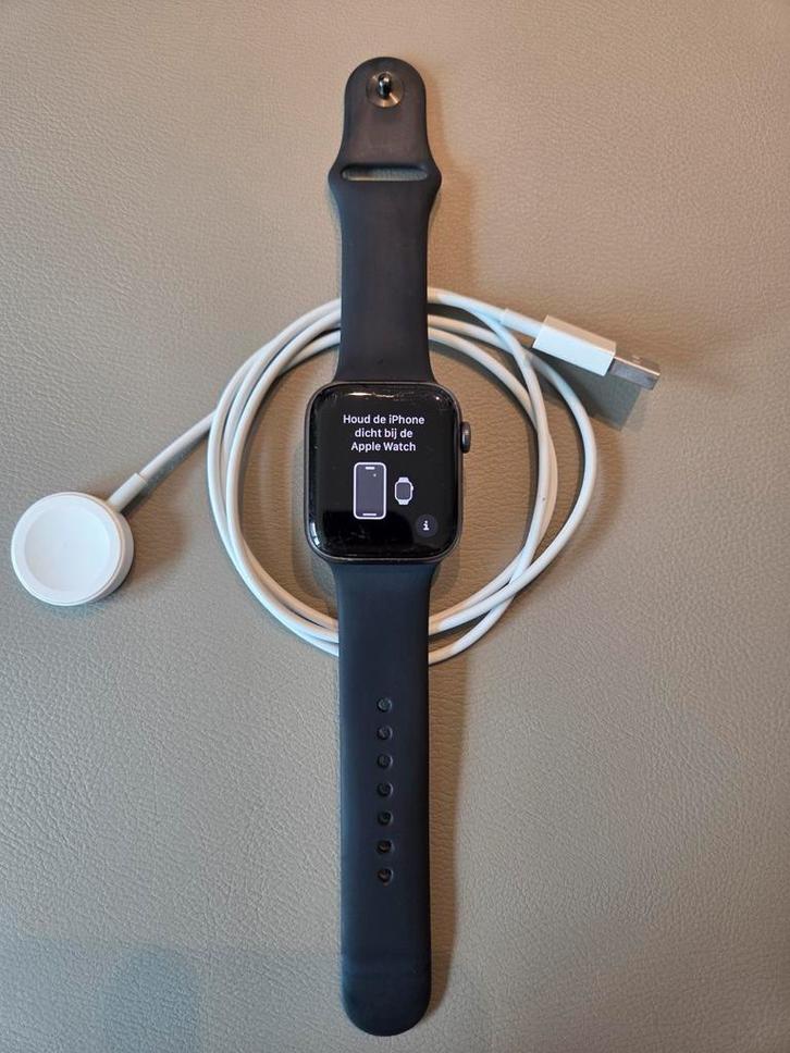 Apple Watch Series 5 44mm - space grey, Handtassen en Accessoires, Smartwatches, Gebruikt, Zwart, Ophalen