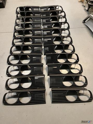 Bmw E30 grille koplamp grill coupe cabrio sedan 3-serie M3  beschikbaar voor biedingen
