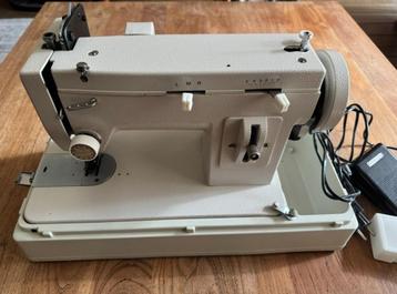 Mini Walking Foot Sewing Machine beschikbaar voor biedingen