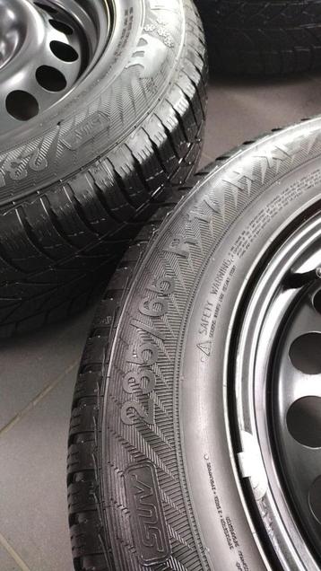 235 65 17 op staal wielen. (nieuw staal 5x108), Auto-onderdelen, Banden en Velgen, Ophalen, Gebruikt, Banden en Velgen, 17 inch