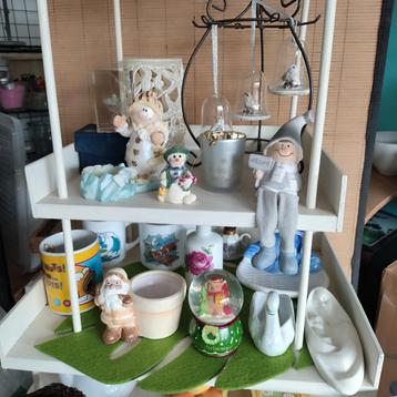 Diverse decoratie €1-€5)  beschikbaar voor biedingen