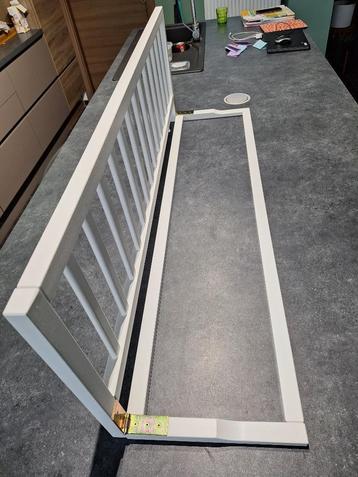 Inklapbaar bedhek ikea 1m20 lang 40 cm hoog beschikbaar voor biedingen