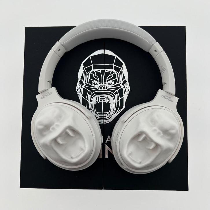 Richard Orlinski (1966) - Headphones King Kong - White, Audio, Tv en Foto, Hoofdtelefoons, Nieuw, Op oor (supra aural), Bluetooth