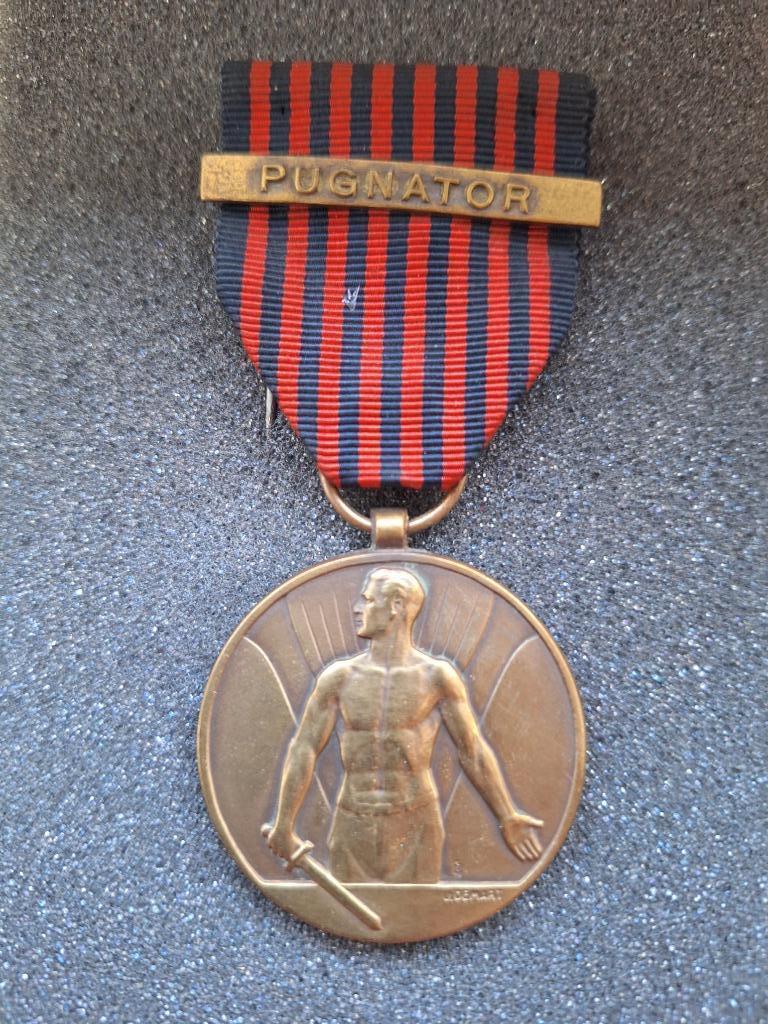 Medaille vrijwilliger 40-45, Enlèvement ou Envoi, Autres, Ruban, Médaille ou Ailes