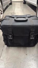 Kapperstas / nagelstylistetas, Enlèvement ou Envoi, Utilisé, Noir, Softcase