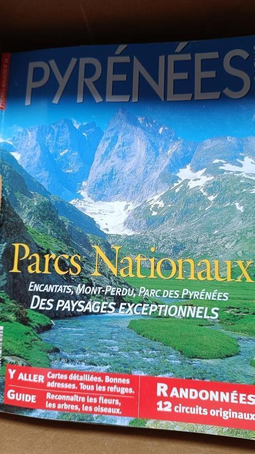 Pyrénées Magazine, Boeken, Streekboeken en Streekromans, Gelezen, Ophalen