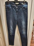 Koton Jeans Donkerblauwe Spijkerbroek, Enlèvement ou Envoi, Comme neuf