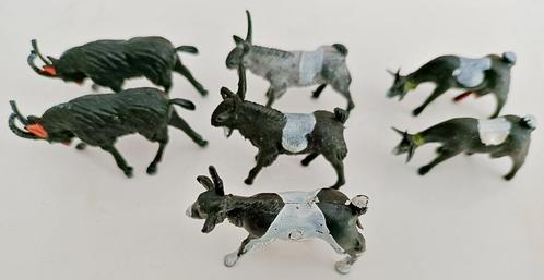 Lot de 7 figurines de chèvres / boucs miniatures, Verzamelen, Beelden en Beeldjes, Gebruikt, Dier, Ophalen of Verzenden