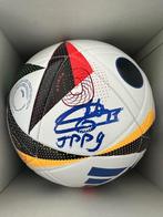 Voetbal: bal gesigneerd door Jean-Pierre Papin JPP, Ophalen of Verzenden, Nieuw, Overige typen