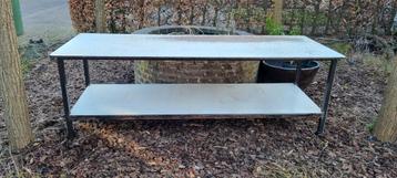 Werktafel, Werkbank trespa 13mm en gelast ijzer 80x220,4cm beschikbaar voor biedingen