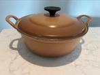 Le Creuset Faitout 24 cm kastanje bruin in gebruikte staat, Enlèvement ou Envoi, Utilisé, Poêle à frire ou Sauteuse, Plaque céramique