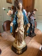 Belle statue de saints, Enlèvement ou Envoi