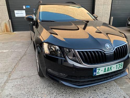 Skoda Octavia combi Ambition + Carplay + Smartlink+++, Auto's, Skoda, Bedrijf, Te koop, Octavia, ABS, Adaptieve lichten, Airbags