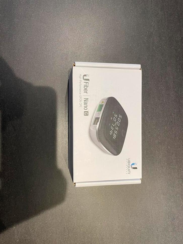 Ubiquiti UFiber Nano G met Gpon fiber kabel + sfp module, Computers en Software, Routers en Modems, Nieuw, Router, Ophalen of Verzenden