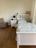 Bed met matras en nacht kast ikea, Huis en Inrichting, Slaapkamer | Complete slaapkamers, Ophalen, Zo goed als nieuw