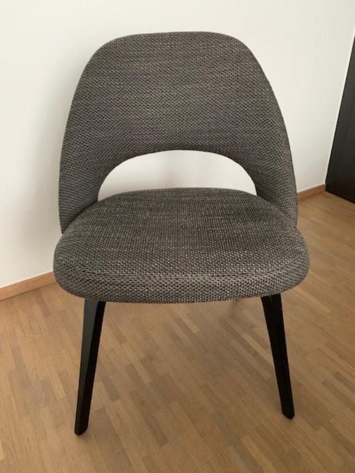 Saarinen Conference Chair - Knoll, Huis en Inrichting, Stoelen, Zo goed als nieuw, Eén, Hout, Stof, Overige kleuren, Ophalen