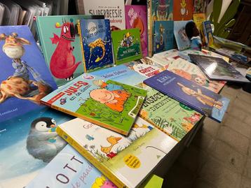 Groot pakket prentenboeken  beschikbaar voor biedingen