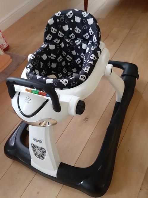 Loopauto met afneembaar stoeltje, licht-geluid. Inklapbaar!, Kinderen en Baby's, Speelgoed |Speelgoedvoertuigen, Zo goed als nieuw