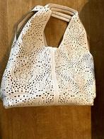 Witte handtas (leatherlook), Handtassen en Accessoires, Tassen | Damestassen, Ophalen of Verzenden, Gebruikt, Wit, Handtas