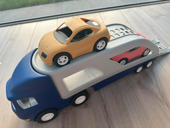 Little tikes vrachtwagen met 2 auto’s, Kinderen en Baby's, Speelgoed |Speelgoedvoertuigen, Ophalen
