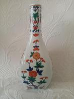 Japanse vaas „Kakiemon” in Arita porselein 70/80 24cm, Antiek en Kunst, Antiek | Vazen, Ophalen of Verzenden
