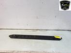 RADIATEURBALK Volvo S60 II (FS) (|31368100|), Gebruikt, Volvo