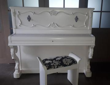 Piano droit - Capdeville Paris