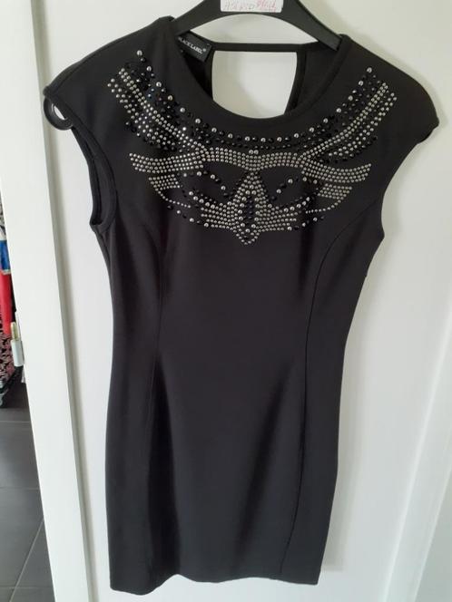 ASTRID BLACK LABEL Zwarte rechte jurk met studs Mt: XS   € 5, Vêtements | Femmes, Robes, Porté, Taille 34 (XS) ou plus petite