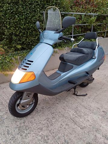 Belgische Piaggio Hexagon 125 2T Nieuwstaat! Gratis levering