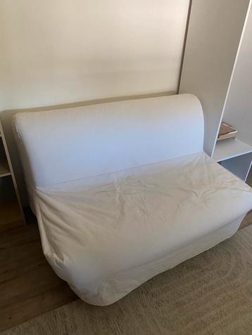 Ikea slaapbank beschikbaar voor biedingen