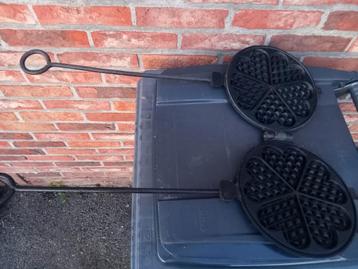 Fer à gaufre vintage beschikbaar voor biedingen
