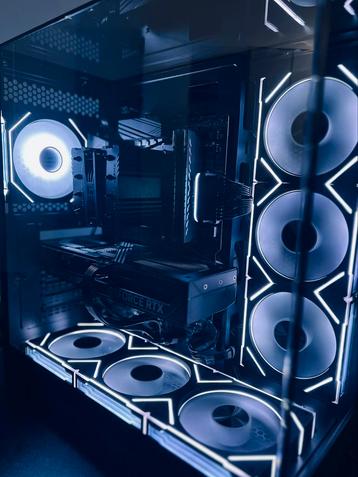 RTX 5070 PC Sur Commande RTX 5070 / Ryzen 5 / 32Go ddr5/ 1To beschikbaar voor biedingen