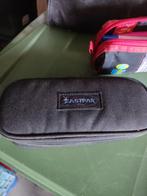 Plumiers fourre-tout, Enlèvement, Utilisé