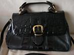 Heel mooie zwarte handtas in imitatie lakleder, Handtassen en Accessoires, Tassen | Damestassen, Ophalen of Verzenden, Zo goed als nieuw