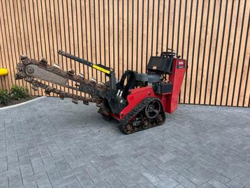 Toro TRX-19 sleuvengraver beschikbaar voor biedingen