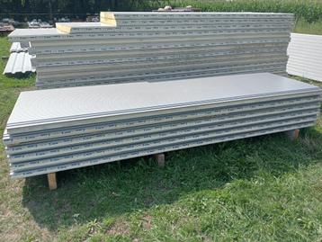 koelcel en sandwich panelen 8cm pir van 445cm tot 150cm beschikbaar voor biedingen